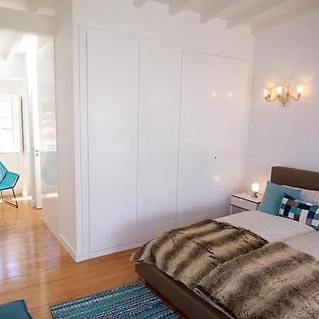 Helena Casa - Altstadt Appartement *